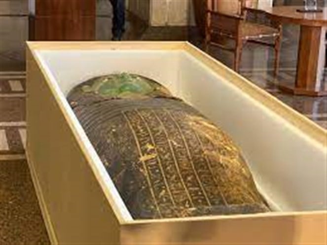 مصر تسترد كنزاً أثرياً