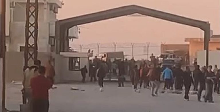 بالفيديو: إطلاق نار كثيف خلال تشييع الشاب أحمد درويش في العريضة