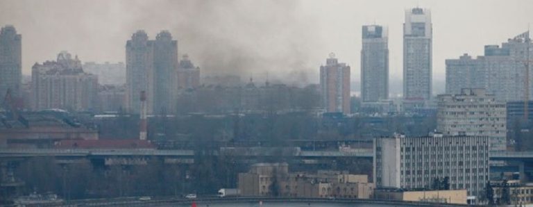 الصومال.. قتلى مدنيون في انفجار سيارتين مفخختين