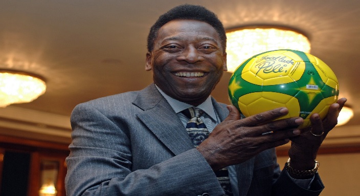 كولومبيا اول دولة في أميركا اللاتينية تسمُي ملعباً على اسم بيليه