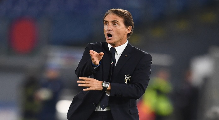 بكلمات “مؤثرة” مانشيني يودع فيالي