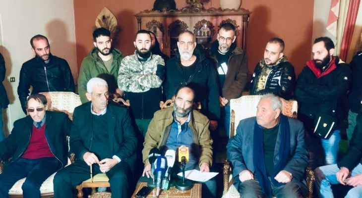 عشيرة ال جعفر تناشد قائد الجيش لكشف مصير طفلين سوريين