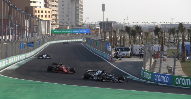 عرض السعودية لشراء الفورمولا1 ما زال قائمًا