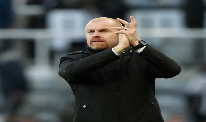 شون دايك مدرباً لايفرتون حتى 2025