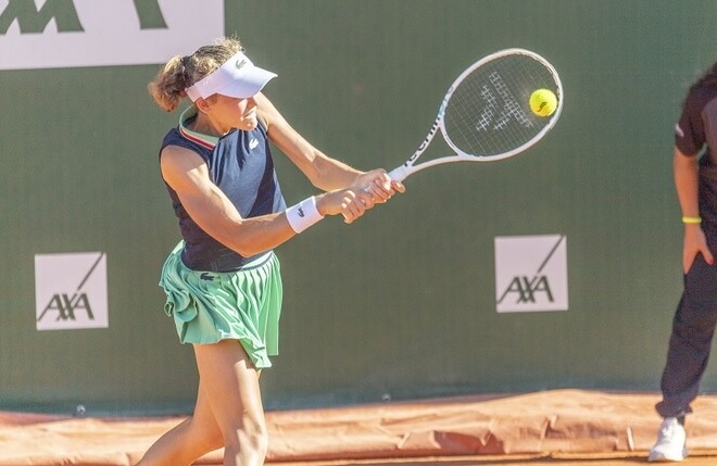 الروسية أندرييفا تبدأ بنجاح مشوارها في دورة ليون للتنس