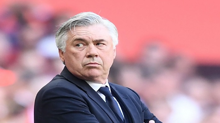 ريال مدريد يُسعد أنشيلوتي بقرار غير معتاد