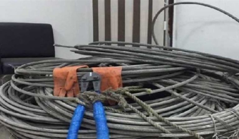 سرقة أسلاك كهربائية في جزين