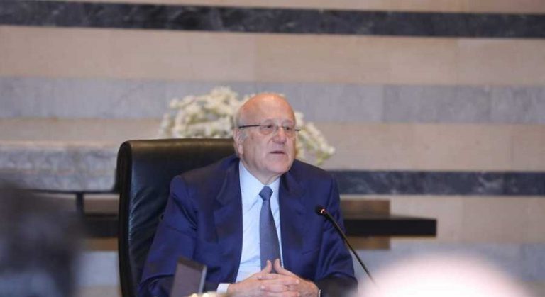 عن التواقيع وتجاوز موقع الرئاسة.. ميقاتي لباسيل: كلامك مردود