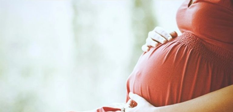 فنانة تعترف: “تعرضت لإعتداء جنسي وإكتشفت أنني حامل”