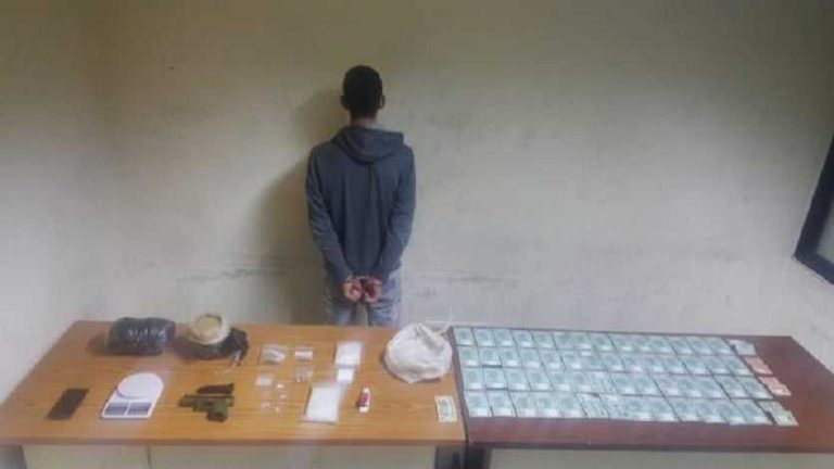 يخزن المخدرات في منزله.. هكذا تم توقيفه بالجرم المشهود