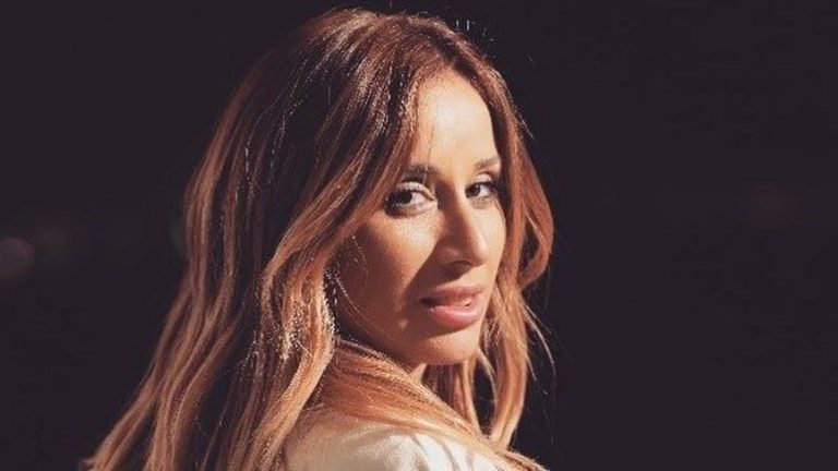 ماذا حصل بين كارين رزق الله ومصفف الشعر؟