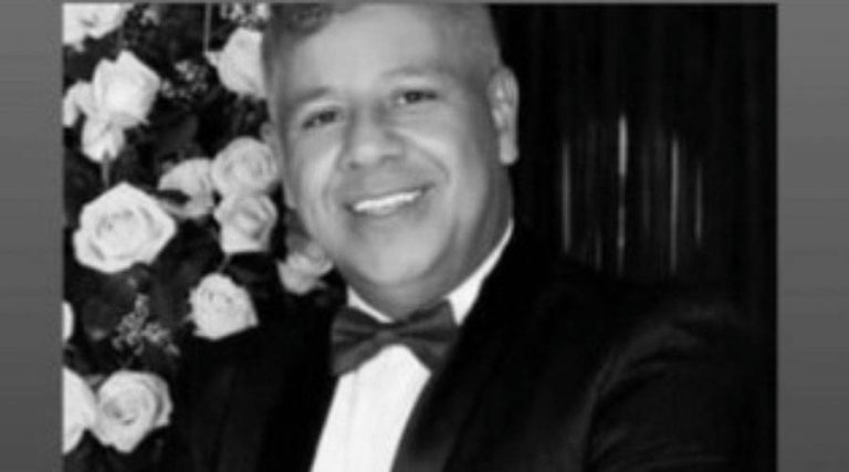 إدعى أنه فارق الحياة.. لمعرفة من سيشارك في الجنازة؟