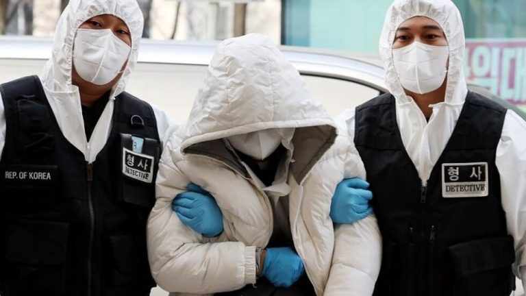 القبض على صيني هارب من الحجر الصحي الإلزامي