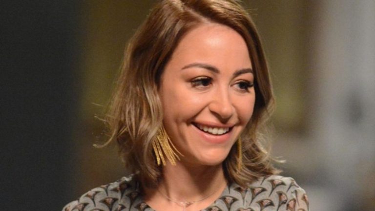 الحكم بالسجن عام لـ منة شلبي.. وغرامة مالية