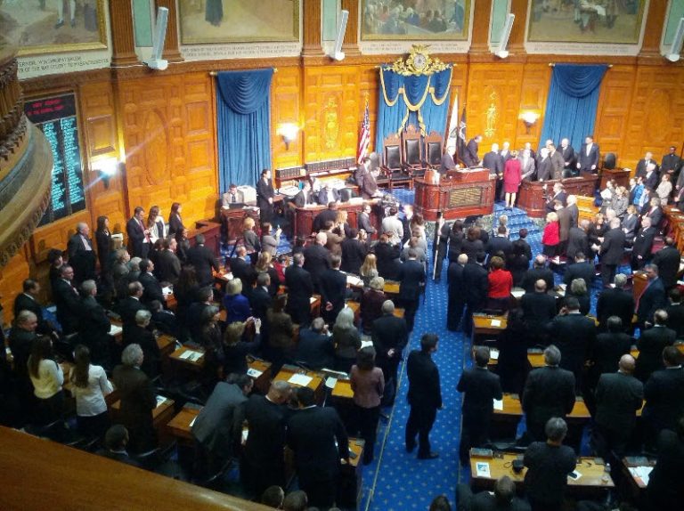 العدو يقر إجراءات ضد السلطة الفلسطينية.. بعد توجهها إلى “لاهاي”