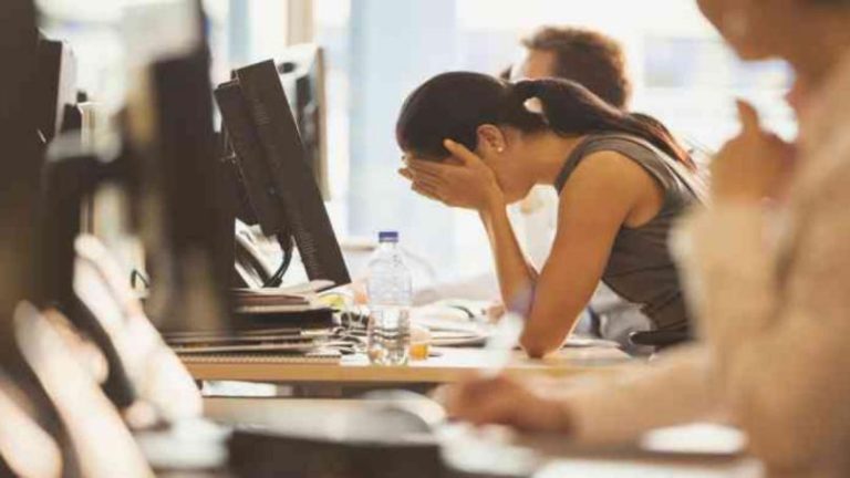 كيف يمكن تخطي عواقب “الاحتراق الوظيفي”؟