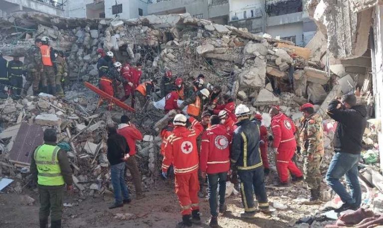 زلزال تركيا يخطف عائلة لبنانية بأكملها