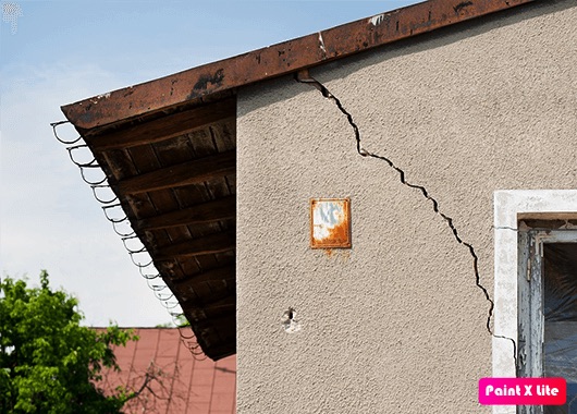 خطة عمل تتعلق بالأبنية التي تظهر فيها تشققات