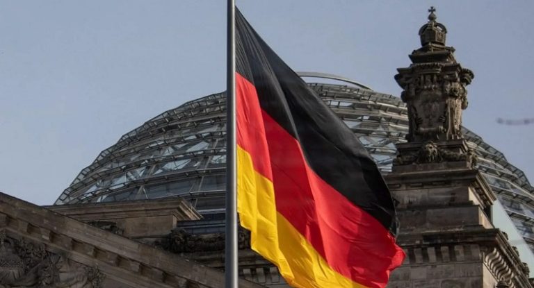 تأشيرات لثلاثة أشهر من ألمانيا لمنكوبي الزلزال