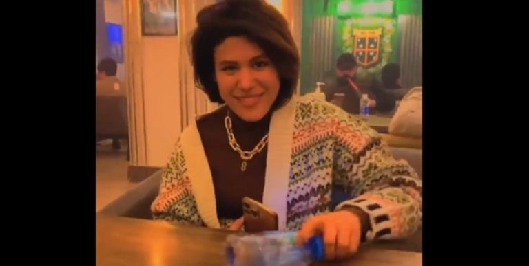 عراقية خنقها والدها بداعي الشرف (فيديو)