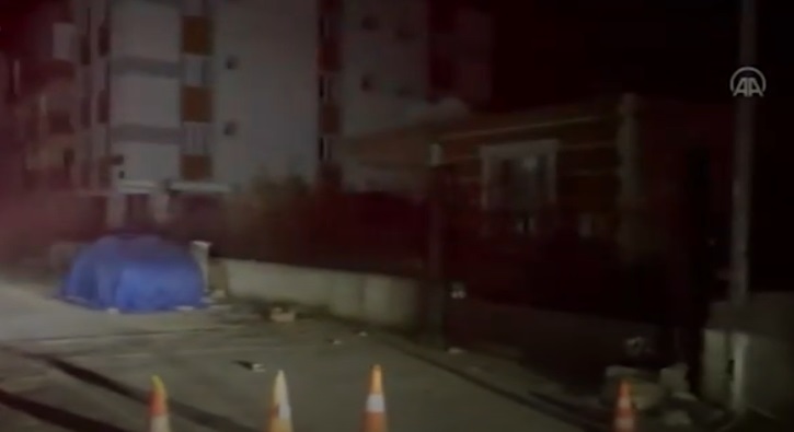 بالفيديو.. لحظة ضرب الزلزال ولاية هاتاي التركية