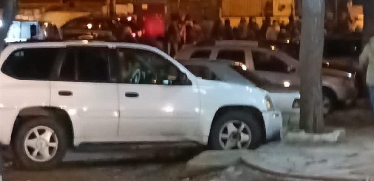 بالفيديو.. أهالي طرابلس يُخلون منازلهم بعد الهزة