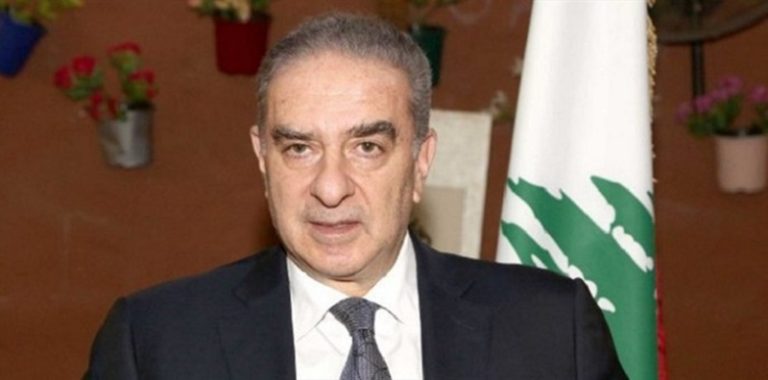 فرعون: عزل لبنان بدأ برحيل الحريري