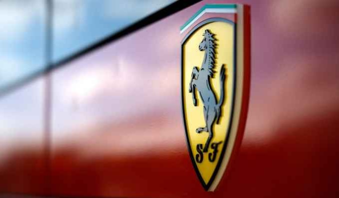 فريق فيراري يكشف عن اسم سيارته