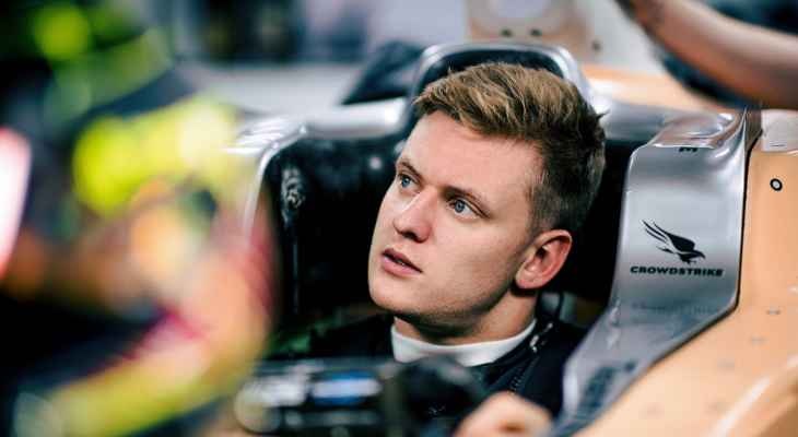 شوماخر يخضع لجلسة قياس المقعد