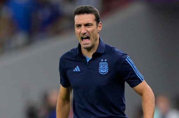 سكالوني على اعتاب تجديد عقده مع منتخب الارجنتين