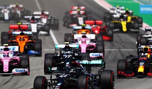 توتنهام يدخل عالم الفورمولا1.. اليكم التفاصيل