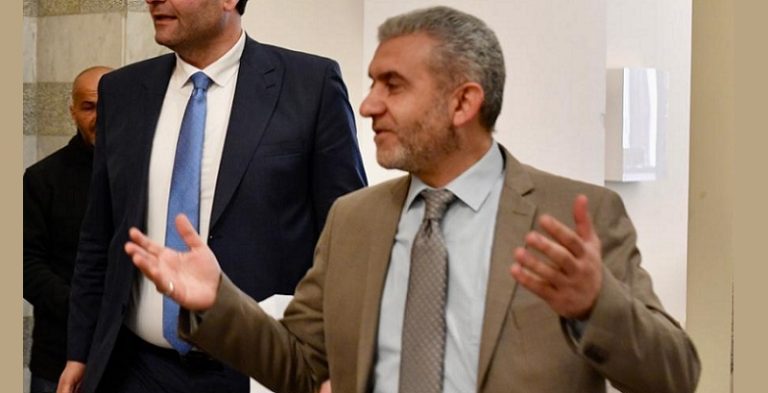 مصطفى بيرم العمل