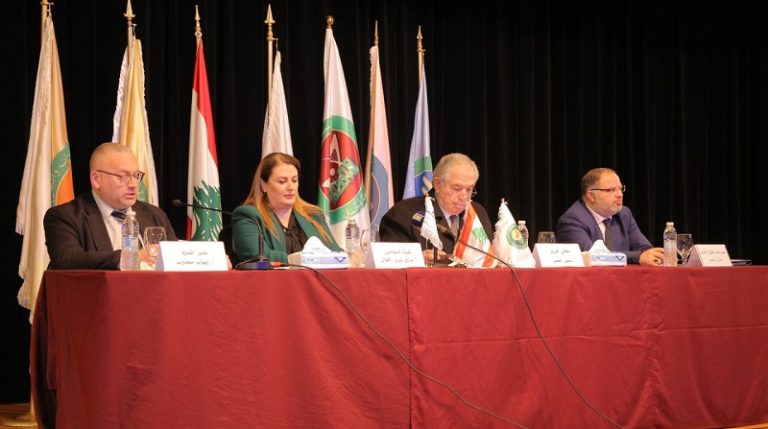 ندوة “حقوق المودعين في المصارف” في جامعة الجنان