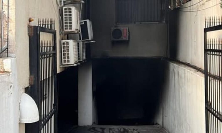 حريق في أدونيس