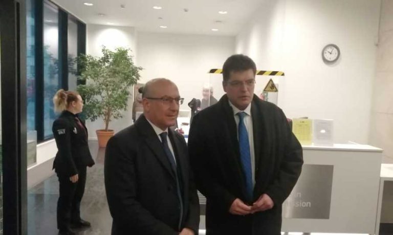 بخاش: للإسراع في تقديم الدعم للمواطن اللبناني