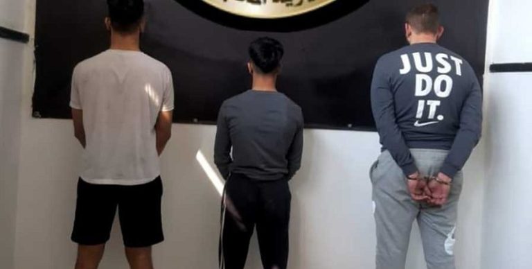 توقيف 3 مطلوبين في منطقة حي السلم