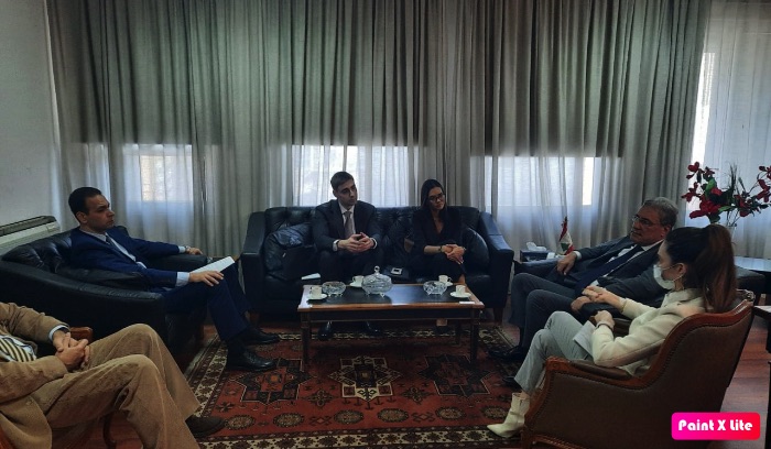 وزير العدل يبحث مع وفد صندوق النقد قوانين مكافحة الفساد وتبييض الأموال