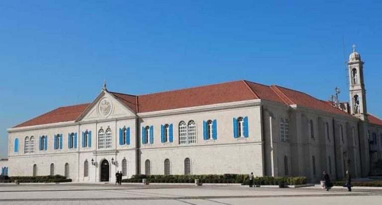 مبادرة بكركي تنطلق: المطران أبو نجم يلتقي باسيل