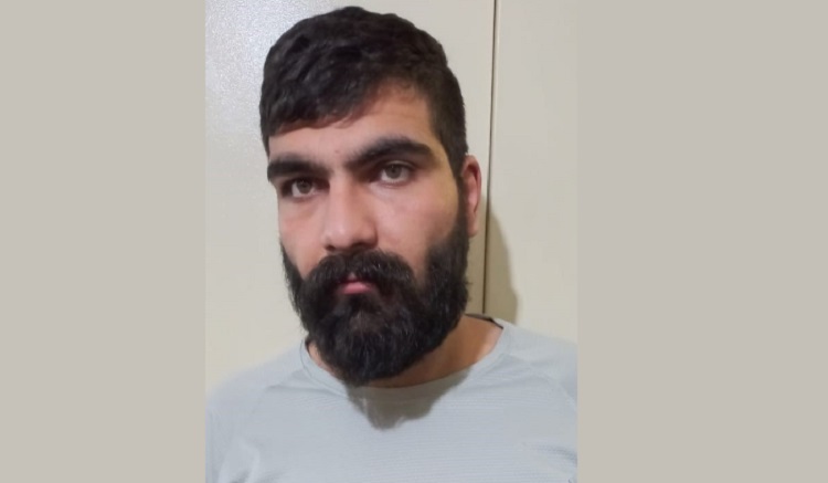 تعميم صورة موقوف بجرم سلب مواطنين