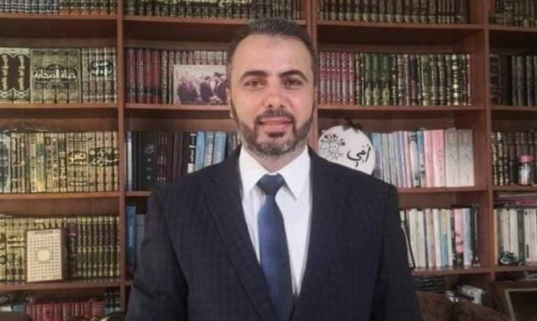 عائلة الرفاعي تنعى الشيخ أحمد: لعدم الإنجرار إلى الفتنة