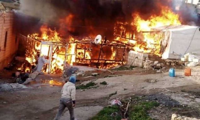 بالفيديو.. وفاة أم وطفلها بحريق في عرسال