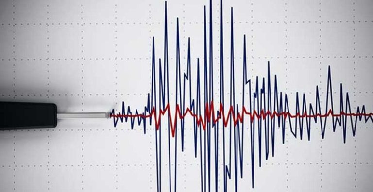 خبير جيولوجي يطمئن اللبنانيين: لا تناموا في الشوارع