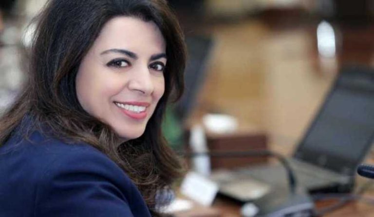 شريم: لعبة المصالح الشخصية تقضي على البلاد والعباد