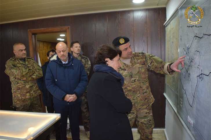 السفيرة الفرنسية تتابع جولتها في بعلبك