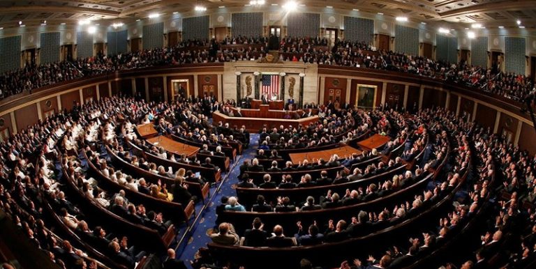 الكونغرس يوافق على نص يتيح نشر وثائق التحقيق بقضية إبستين