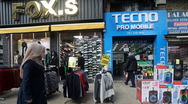 تجّار الخلوي يسرقون دولاراً على كل بطاقة تشريج