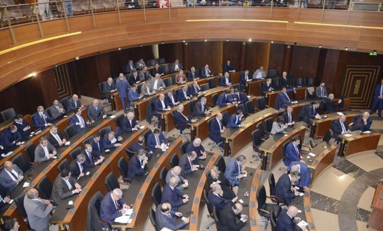 “قواعد الاشتباك” الجديدة: منازلة مفتوحة بالنصاب