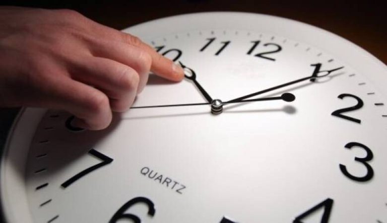 بلبلة بعد إرجاء العمل بالتوقيت الصّيفي