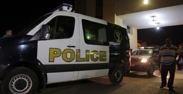 منظم حفلات يضع حبوب هلوسة بطعام الحضور