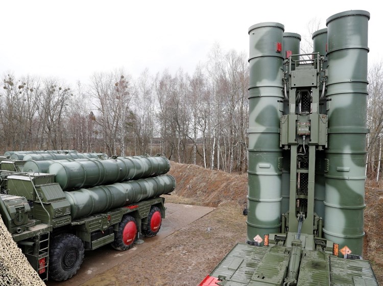 الدفاع الروسية: إسقاط 16 مسيرة أوكرانية واعتراض 12 صاروخًا من طراز هيمارس